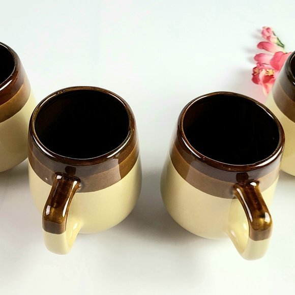 Vintage - Beige/Brown Tea Set with Creamer & 4 Cups - 7 Pieces - Made in Taiwan - Picture 8 of 12